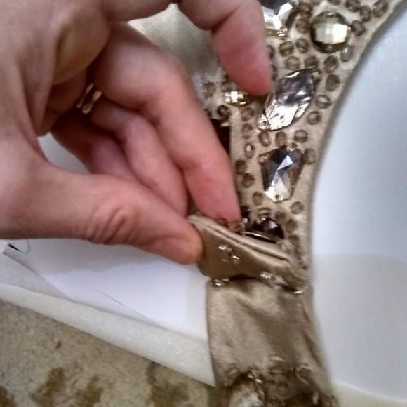 Sleeveless Gold sheath dress K W Collections Size 10 - Picture 4 of 6